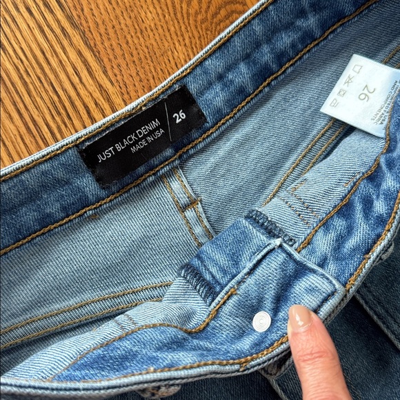 Just Black Patch Pocket Wide Leg Jeans - Picture 4 of 6